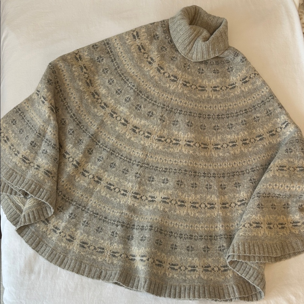 Lauren Ralph Lauren Gray Fair Isle Cape poncho Stunning ++